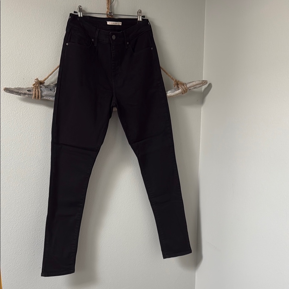 EUC Levi’s High Rise Skinny Stretchy 731 Black Women's Jeans - 31